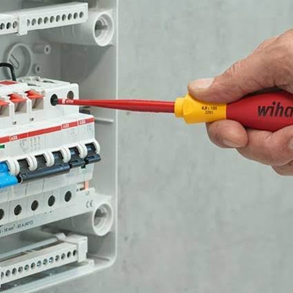 Wiha SoftFinish VDE slimFix Phillips-schroevendraaier. 3211 SF 2x100